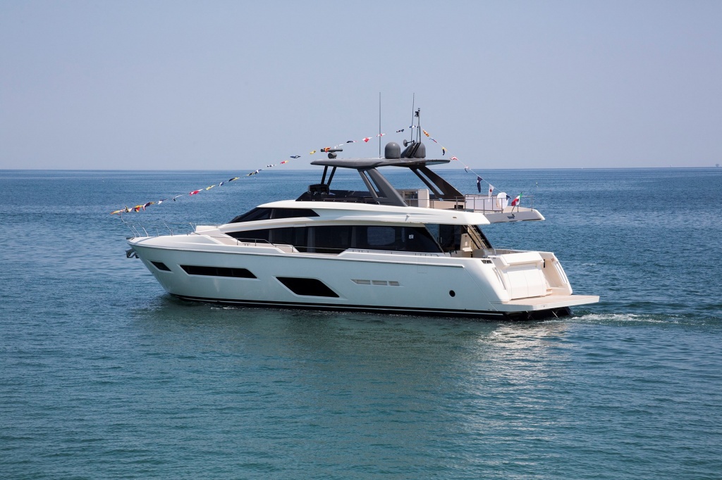 Ferretti Yachts 780_launch.jpg Ferretti Yachts 780_launch.jpg