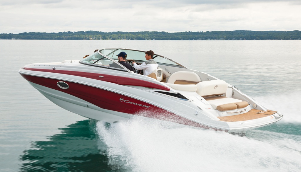 Crownline_featured_E4.jpg Crownline_featured_E4.jpg